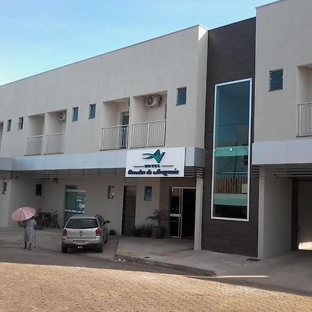 Hotel Veredas do Araguaia Sao Miguel do Araguaia Exterior foto