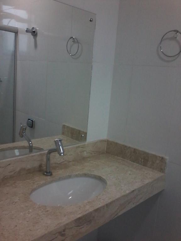 Hotel Veredas do Araguaia Sao Miguel do Araguaia Quarto foto