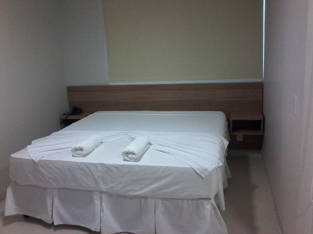 Hotel Veredas do Araguaia Sao Miguel do Araguaia Quarto foto